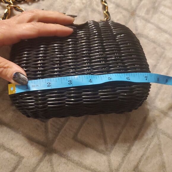 VINTAGE BLACK WICKER CHAIN SATCHEL HANDBAG - Picture 7 of 9